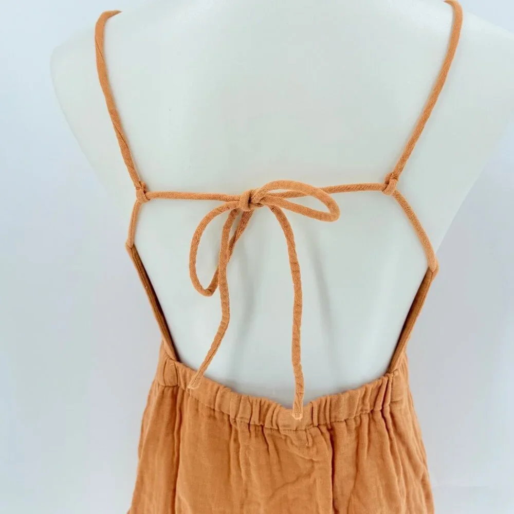 Louna Sleeveless Tiered Mini Dress With Spaghetti Straps & Open Back Tie Detail - Picture 4 of 6